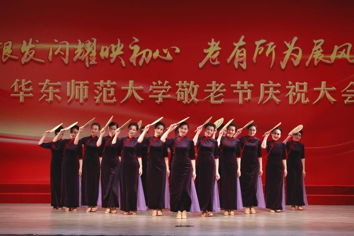 19旗袍舞蹈:晨韵.jpg