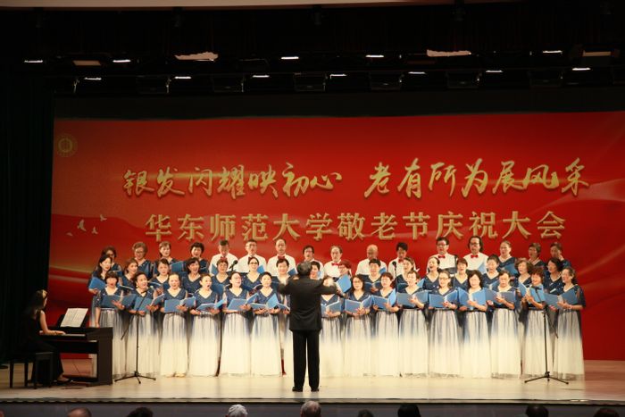17合唱.JPG