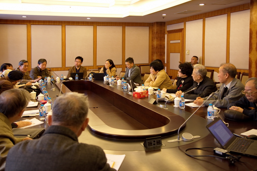 我校召开校领导与离退休干部座谈会